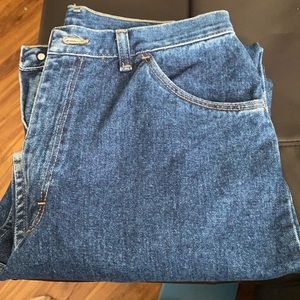 NWOT Women’s Wrangler Jeans